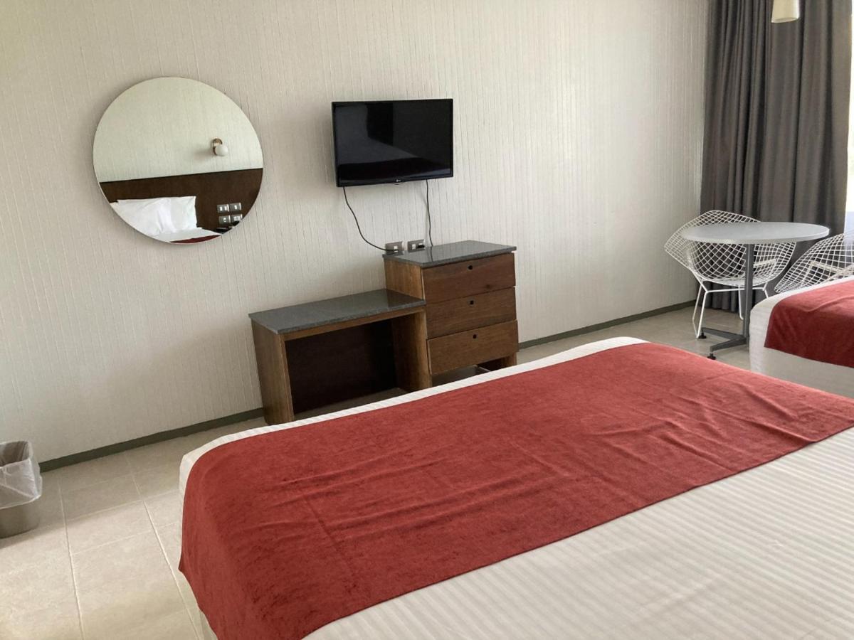 Hotel Y Parque Acuatico La Caldera Abasolo Kültér fotó